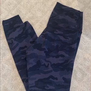 Colorful Koala 25” black camo leggings
